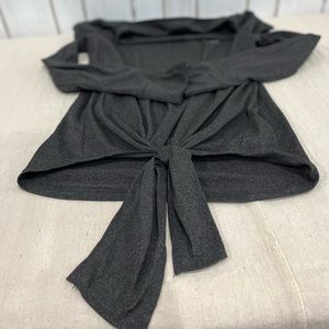 NWT Enlighten Grey Cowl Neckline LS Tied Front Athleisure Sz M